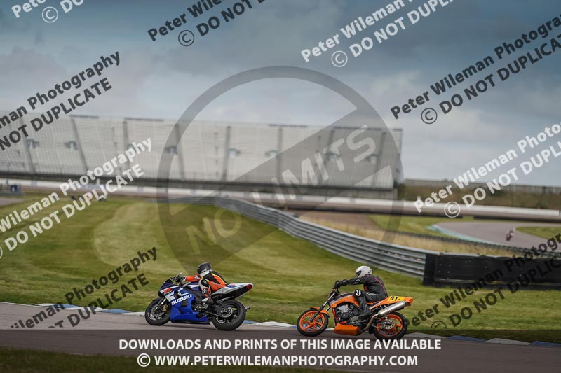 Rockingham no limits trackday;enduro digital images;event digital images;eventdigitalimages;no limits trackdays;peter wileman photography;racing digital images;rockingham raceway northamptonshire;rockingham trackday photographs;trackday digital images;trackday photos